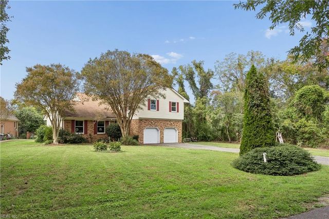 92 Oakville DR, Hampton, VA 23669
