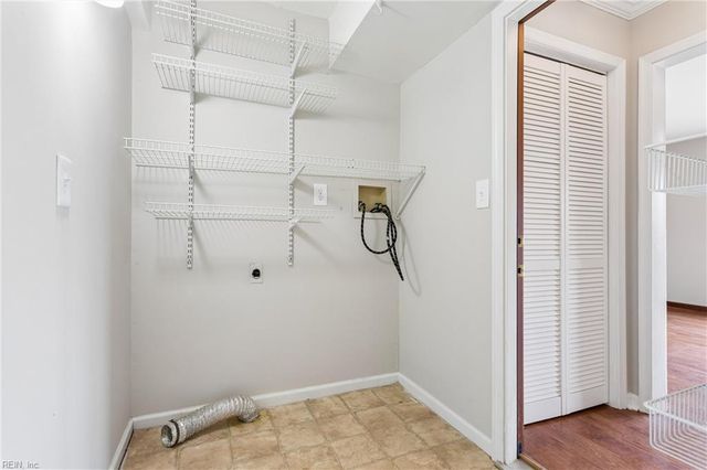 92 Oakville DR, Hampton, VA 23669
