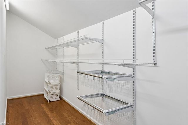 92 Oakville DR, Hampton, VA 23669