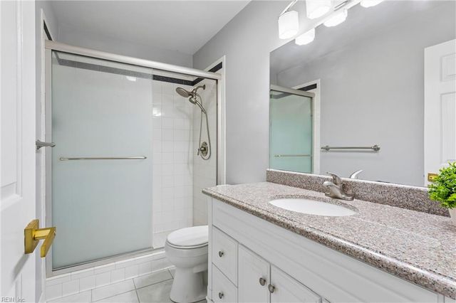 92 Oakville DR, Hampton, VA 23669