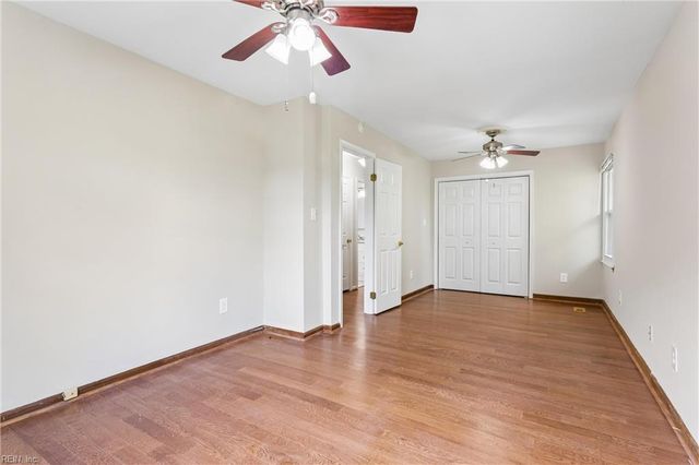 92 Oakville DR, Hampton, VA 23669