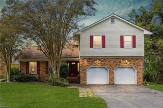92 Oakville DR, Hampton, VA 23669