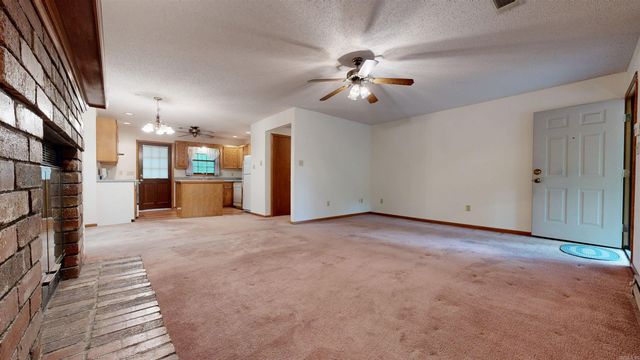 15405 Garot Road, North Little Rock, AR 72113