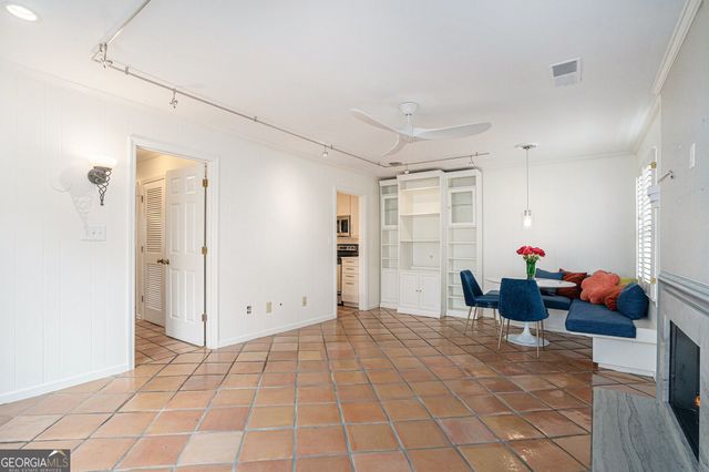 1434 Hampton Glen Court, Decatur, GA 30033