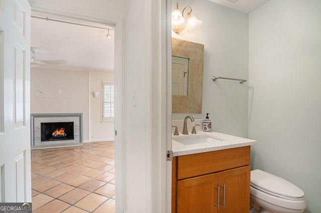 1434 Hampton Glen Court, Decatur, GA 30033