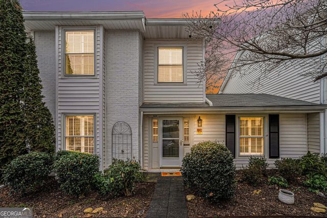 1434 Hampton Glen Court, Decatur, GA 30033