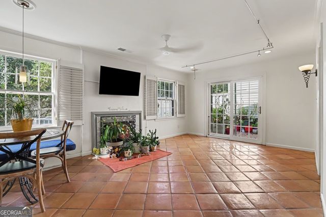 1434 Hampton Glen Court, Decatur, GA 30033