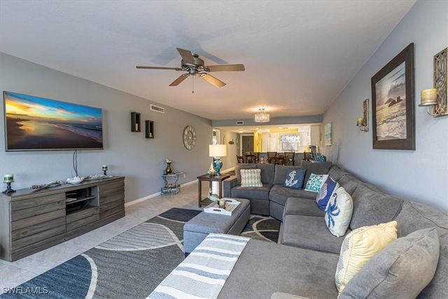 344 Charlemagne BLVD F203, Naples, FL 34112