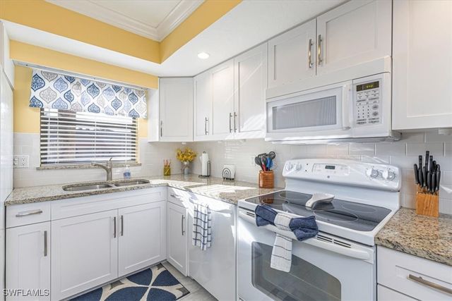 344 Charlemagne BLVD F203, Naples, FL 34112