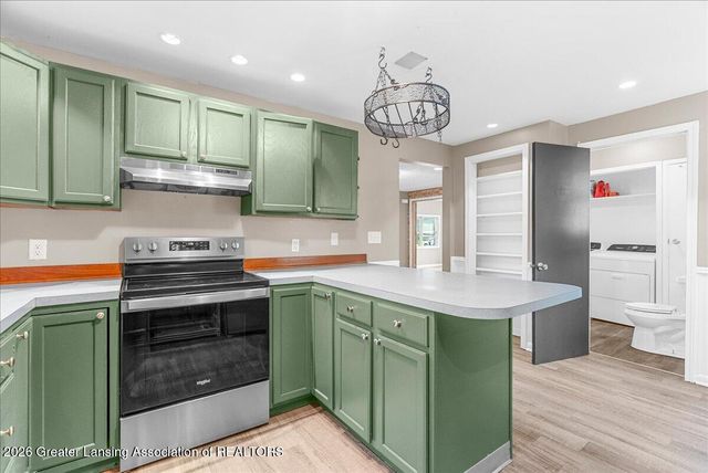 110 Abbott Road, Laingsburg, MI 48848