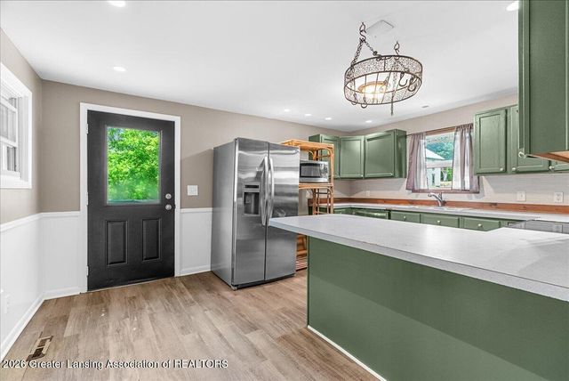 110 Abbott Road, Laingsburg, MI 48848