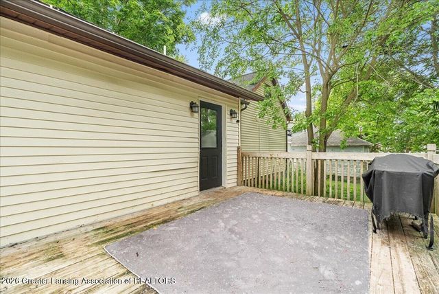 110 Abbott Road, Laingsburg, MI 48848