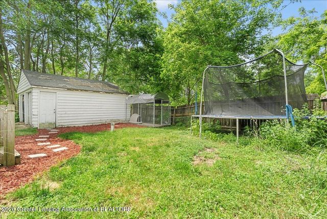 110 Abbott Road, Laingsburg, MI 48848