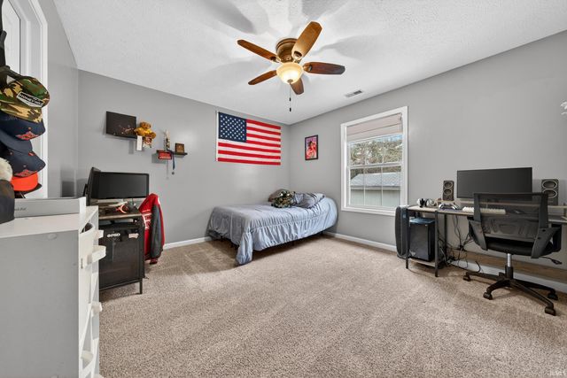 33 S Brookfield Drive, Lafayette, IN 47905