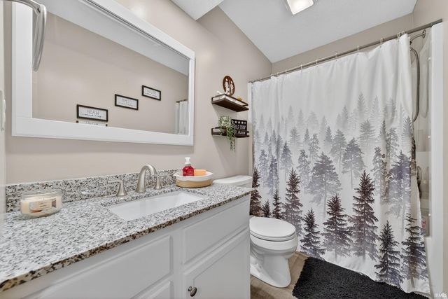 33 S Brookfield Drive, Lafayette, IN 47905