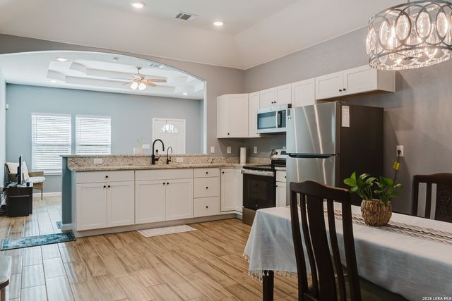 551 FERRIS AVE, San Antonio, TX 78220