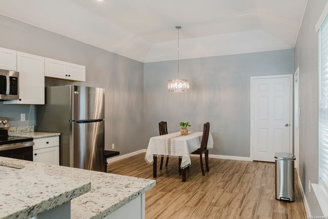 551 FERRIS AVE, San Antonio, TX 78220