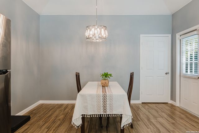 551 FERRIS AVE, San Antonio, TX 78220