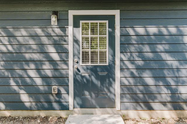 551 FERRIS AVE, San Antonio, TX 78220