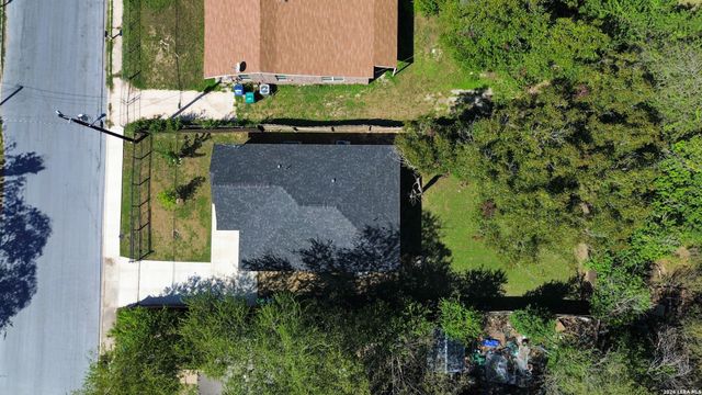 551 FERRIS AVE, San Antonio, TX 78220