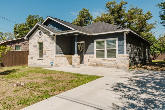 551 FERRIS AVE, San Antonio, TX 78220
