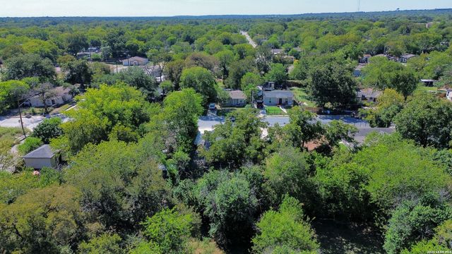 551 FERRIS AVE, San Antonio, TX 78220