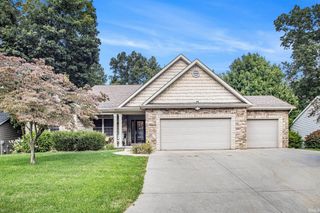 55300 Falling Water Court, Elkhart, IN 46514