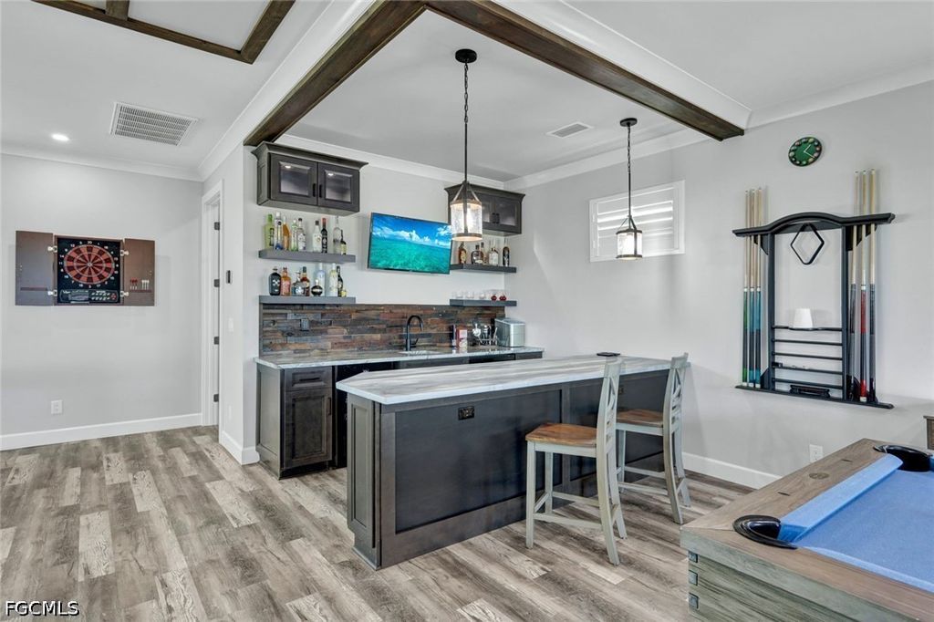 Image 21 of property listing at 1909 SE 14th ST, Cape Coral, FL 33990