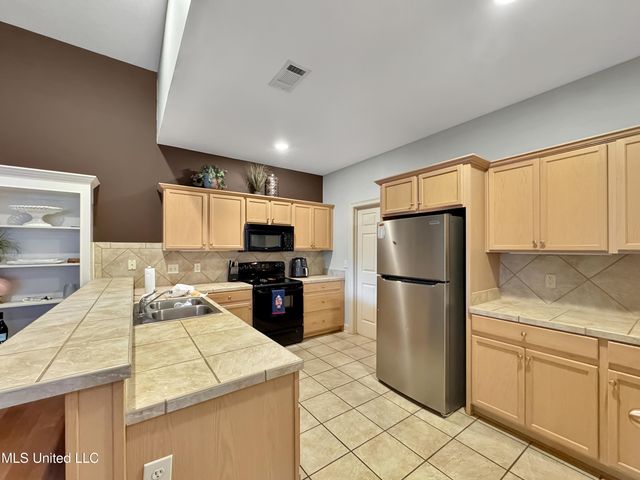 1740 Independence Boulevard, Flowood, MS 39232