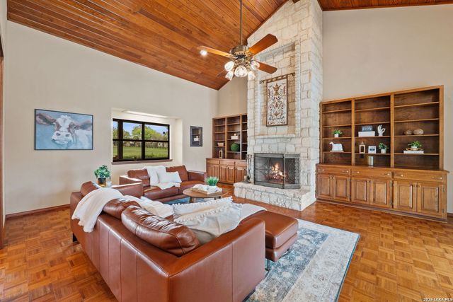 8463 Barron, San Antonio, TX 78240