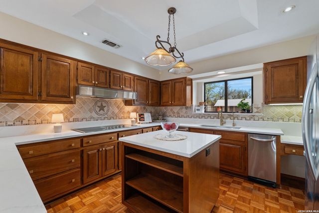 8463 Barron, San Antonio, TX 78240