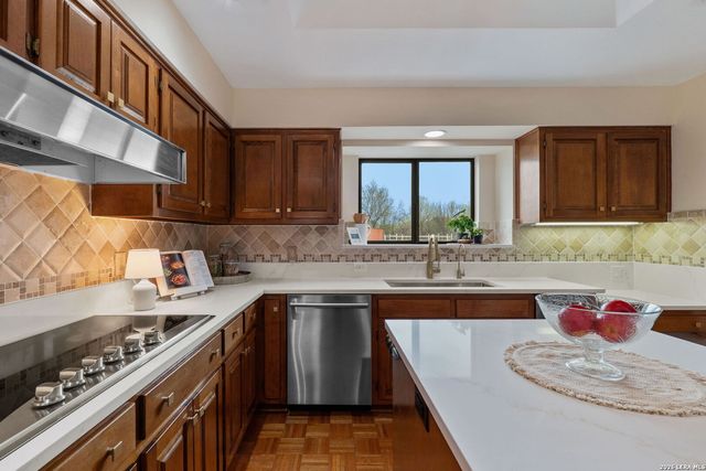 8463 Barron, San Antonio, TX 78240