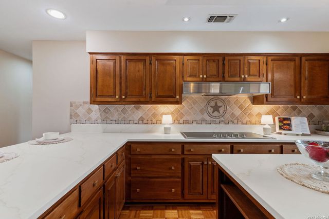 8463 Barron, San Antonio, TX 78240