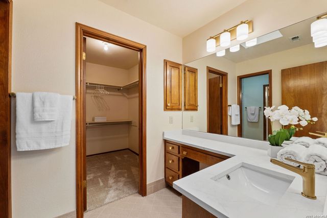 8463 Barron, San Antonio, TX 78240