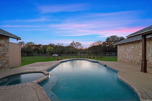 8463 Barron, San Antonio, TX 78240