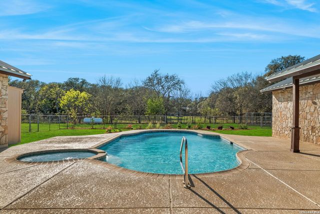 8463 Barron, San Antonio, TX 78240