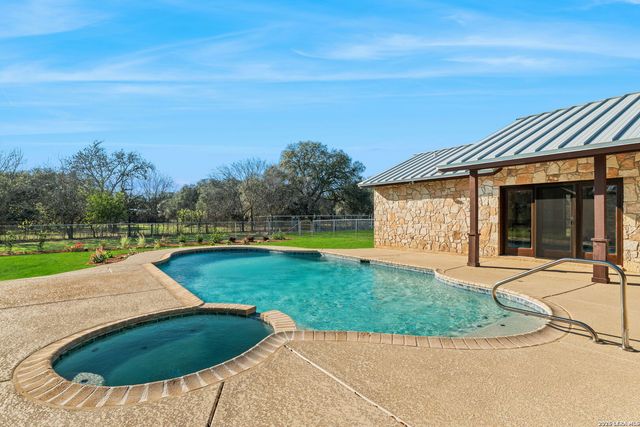 8463 Barron, San Antonio, TX 78240