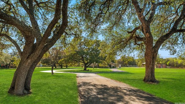 8463 Barron, San Antonio, TX 78240