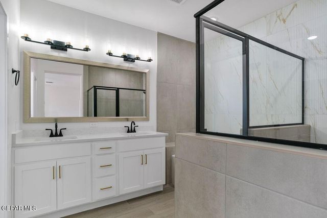 3761 Scheme Place, El Paso, TX 79938