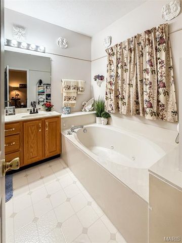 1026 Thornbury Place, O'fallon, IL 62269