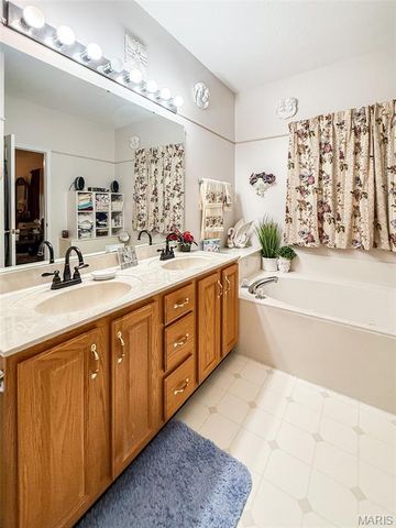 1026 Thornbury Place, O'fallon, IL 62269