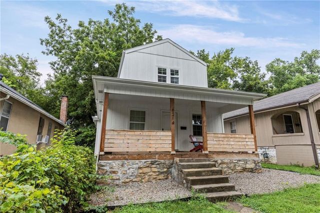 6214 Tracy Avenue, Kansas City, MO 64110