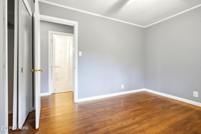 6919 Dorchester Drive, Knoxville, TN 37909