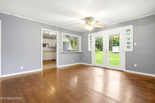 6919 Dorchester Drive, Knoxville, TN 37909
