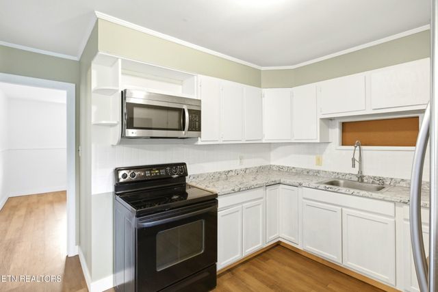 6919 Dorchester Drive, Knoxville, TN 37909