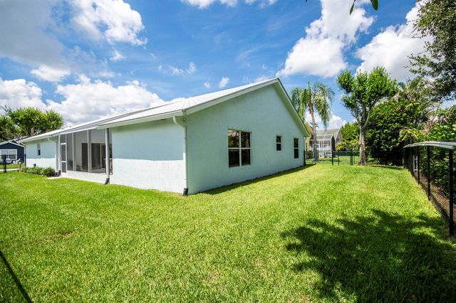 2483 SW Regency Road, Stuart, FL 34997