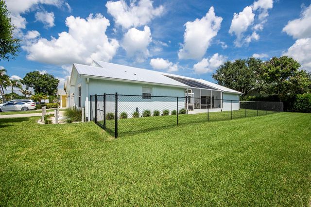 2483 SW Regency Road, Stuart, FL 34997