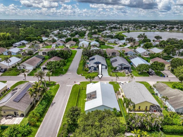 2483 SW Regency Road, Stuart, FL 34997