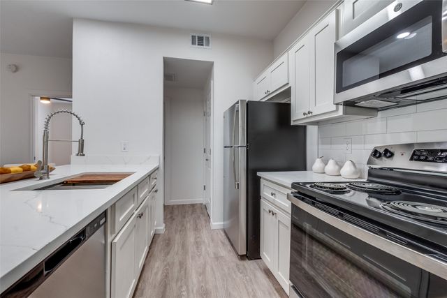 6003 Oram Street 203, Dallas, TX 75206