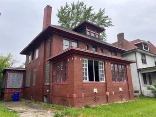728 Lawrence Street, Detroit, MI 48202